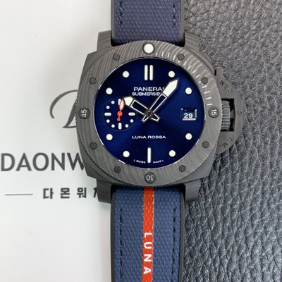 미러급 파네라이 남성용 서브머시블 루나로사 PAM01563 카보테크 42mm 오토매틱 Cal P. 900타입 블루 다이얼 pan5232 Ⅳ