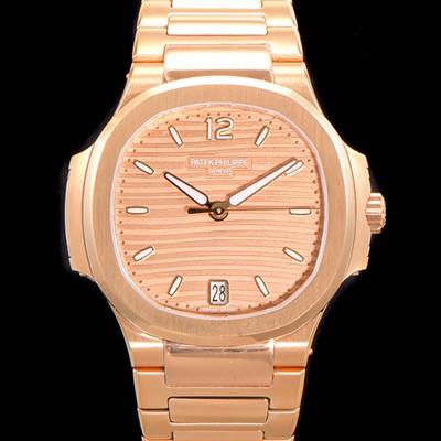미러급 파텍필립 여성용 노틸러스 7118/1R-010 레이디스 오토매틱 Cal.324 S C타입 35.2mm 18K로즈골드 골드다이얼 pat6420 Ⅳ