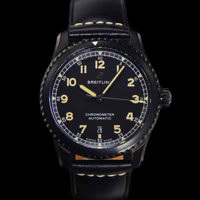 미러급 브라이틀링 남성용 네비타이머 M17314101B1X1 블랙 PVD 코팅 오토매틱 2824 타입 41mm 가죽줄 블랙 다이얼 bre6055 Ⅳ