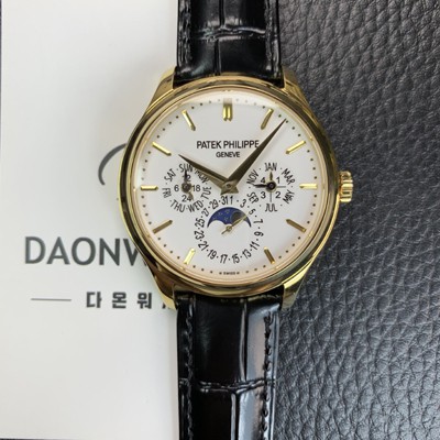 미러급 파텍필립 남성용 퍼페추얼 캘린더 18K 옐로우골드 5140 가죽줄 40mm 오토매틱 Cal.240 타입 화이트 다이얼 pat2242 Ⅳ