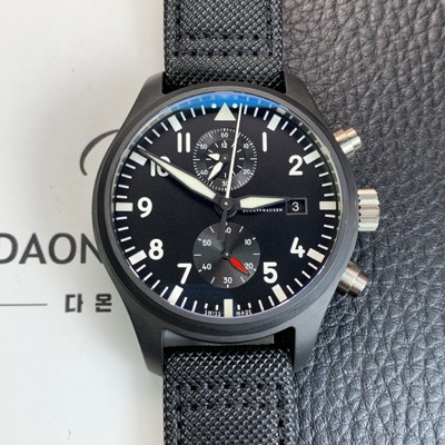 미러급 아이더블유씨 남성용 파일럿 워치 탑건 IW389001 크로노그래프 44미리 오토매틱 7750타입 블랙 다이얼 iwc4118 Ⅳ