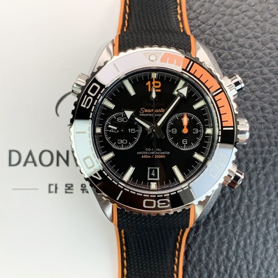 미러급 오메가 남성용 씨마스터 신제품 215.32.46.51.01.001 플래닛 오션 600m 코액시얼 마스터 크로노미터 45.5mm 크로노그래프 오토매틱 Cal.9900 타입 블랙 다이얼 omg0198 Ⅳ