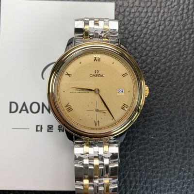 미러급 오메가 남성용 드빌 스몰 434.20.41.20.08.001 세컨즈 마스터 크로노미터 18K 옐우골드 41mm 오토매틱 Cal.8802 타입 샴페인 다이얼 omg0214 Ⅳ