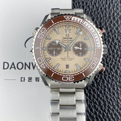 미러급 오메가 남성용 씨마스터 신제품 215.32.46.51.09.001 플래닛 오션 600m 코액시얼 마스터 크로노미터 45.5mm 크로노그래프 오토매틱 Cal.9900 타입 베이지 다이얼 omg0255 Ⅳ