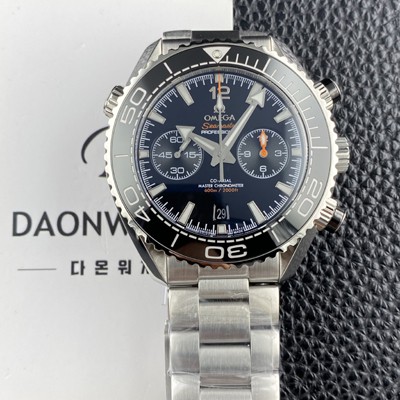 미러급 오메가 남성용 씨마스터 신제품 215.30.46.51.01.001 플래닛 오션 600m 코액시얼 마스터 크로노미터 45.5mm 크로노그래프 오토매틱 Cal.9900 타입 블랙 다이얼 omg0250 Ⅳ