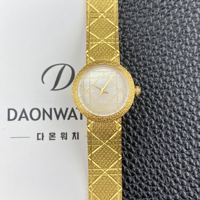 미러급 디올 여성용 라디드 사틴 25mm 18K 옐루골드 쿼츠 무브먼트 화이트 자게 다이얼 dio1002 Ⅳ