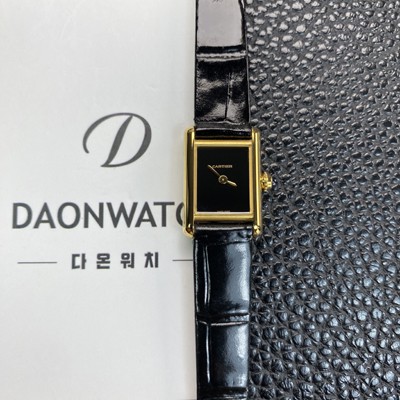 미러급 까르띠에 여성용 탱크 루이스 미니 WGTA0212 18K 옐우골드 24mm 가죽줄 쿼츠 무브먼트 블랙 다이얼 car69376 Ⅳ