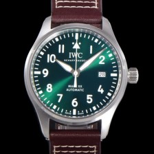 미러급 아이더블유씨 남성용시계 1:1수제공정형 마크18 !! 파일럿 IW328205 마크18 오토매틱 32111타입 40mm 가죽줄 그린다이얼 iwc9264 Ⅳ