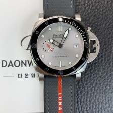 미러급 파네라이 남성용 서브머시블 콰란타콰트로 루나로사 PAM01681 아메리카 컵 44mm 오토매틱 Cal P. 900타입 실버 다이얼 pan5234 Ⅳ