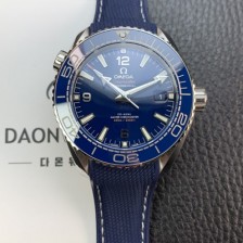 미러급 오메가 남성용 씨마스터 신제품 215.33.44.21.03.001 플래닛 오션 600m 코-액시얼 마스터 크로노미터 43.5mm 오토매틱 Cal.8900 타입 우레탄줄 블루 다이얼 omg0192 Ⅳ