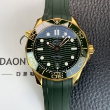 미러급 오메가 남성용 씨마스터 210.62.44.20.01.001 다이버 300M 마스터 코액시얼 42 문샤인 골드 오토매틱 Cal. 8801타입 그린 다이얼 omg0221 Ⅳ