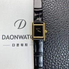 미러급 까르띠에 여성용 탱크 루이스 미니 WGTA0212 18K 옐우골드 24mm 가죽줄 쿼츠 무브먼트 블랙 다이얼 car69376 Ⅳ