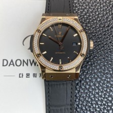 미러급 휴블렛 남성용 클래식 퓨전 542.OX.1181.LR.1104 18K 로즈골드 42mm 오토매틱 2892타입 블랙 다이얼 hub2148 Ⅳ